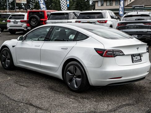 Used 2020 Tesla Model 3 Standard Range Plus RWD image 17