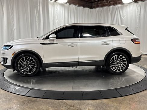Used 2019 Lincoln Nautilus Reserve AWD/4WD image 8