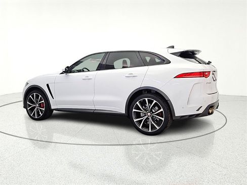 Used 2020 Jaguar F-PACE SVR image 6