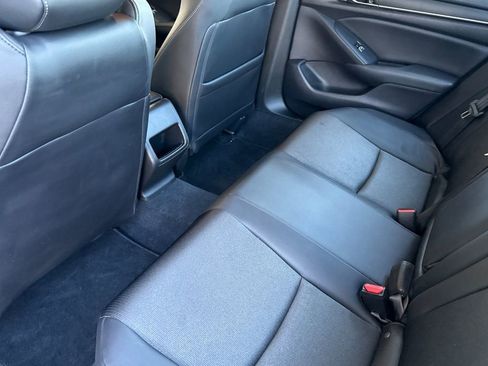 Used 2022 Honda Accord Sport image 9