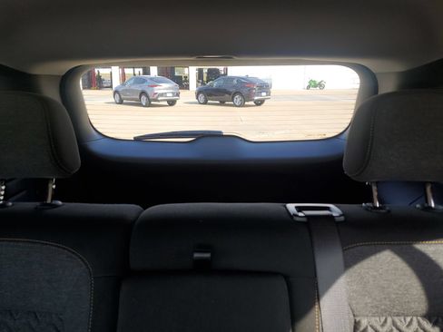 Used 2023 Chevrolet Equinox LT AWD/4WD image 14