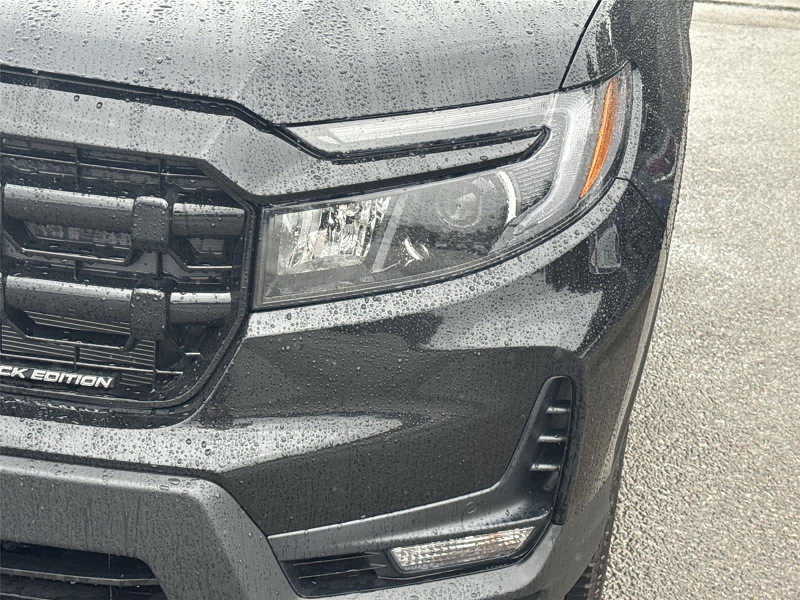 Used 2026 Honda Ridgeline Black Edition image 9