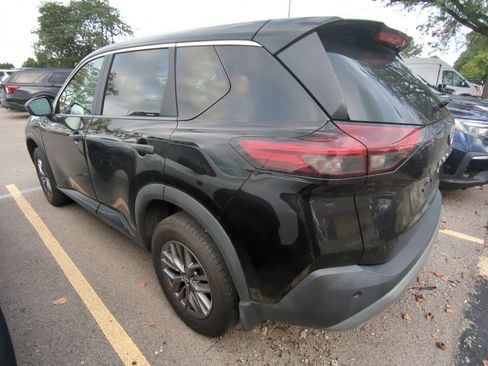 Used 2023 Nissan Rogue S AWD/4WD image 4