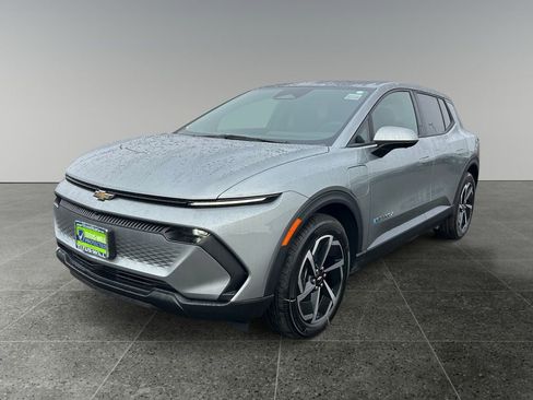 New 2026 Chevrolet Equinox EV LT w/ Comfort Package image 3