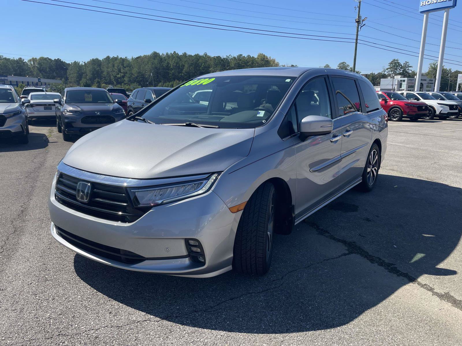 Certified 2024 Honda Odyssey Touring image 5