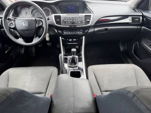 Used 2017 Honda Accord LX image 14