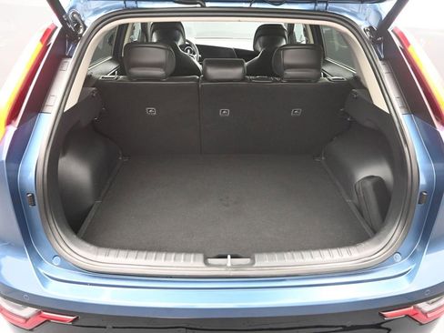 Certified 2023 Kia Niro Wave image 36