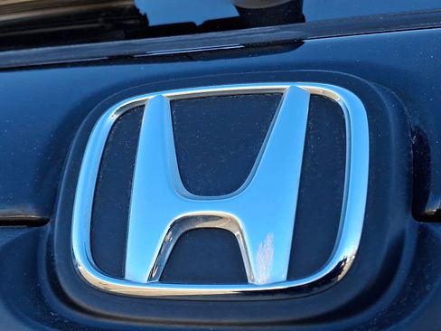 Used 2023 Honda Passport TrailSport image 32