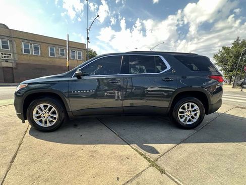 Used 2019 Chevrolet Traverse LT w/ LPO, Floor Liner Package AWD/4WD image 8