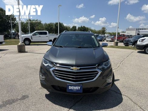 Used 2020 Chevrolet Equinox Premier AWD/4WD image 2