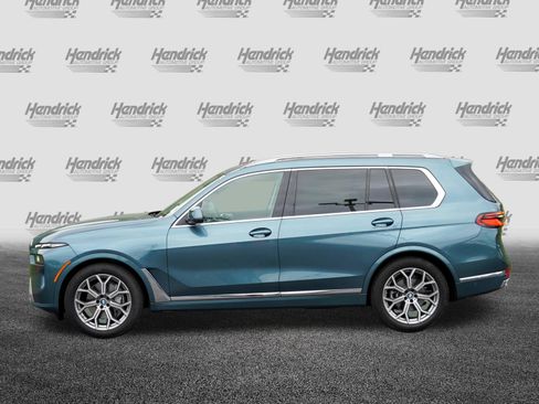 Used 2026 BMW X7 xDrive40i AWD/4WD image 6