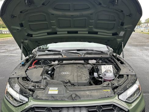 Certified 2025 Audi Q5 2.0T Premium Plus image 32