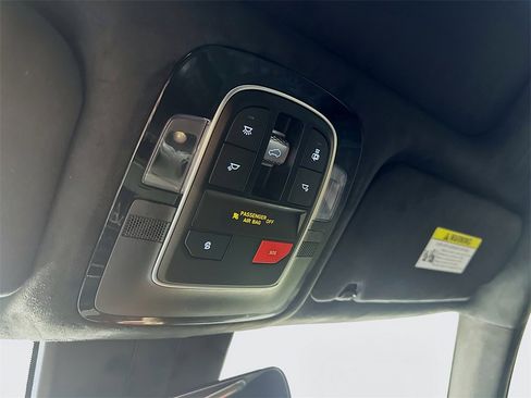 Used 2023 Hyundai Santa Fe Calligraphy image 32