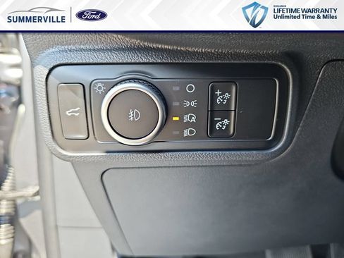 New 2026 Ford Explorer Platinum RWD image 32