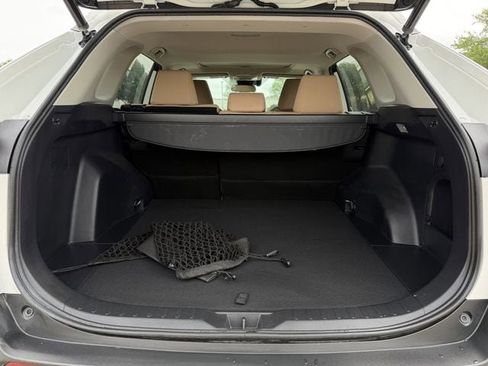 Used 2020 Toyota RAV4 XLE w/ Convenience Package image 30