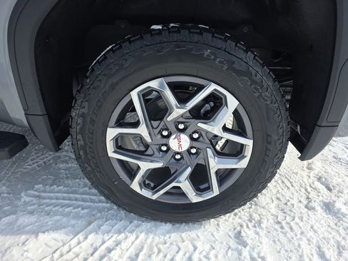 New 2026 GMC Sierra 1500 SLT w/ SLT Premium Plus Package image 41