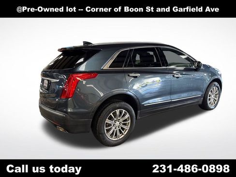 Used 2019 Cadillac XT5 Luxury AWD/4WD image 5