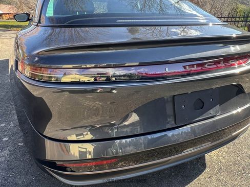 Used 2025 Lucid Air Grand Touring image 33