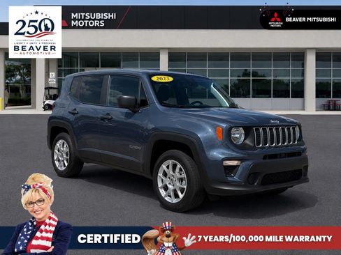 Used 2023 Jeep Renegade Latitude AWD/4WD image 1