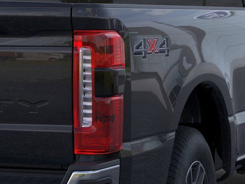 New 2026 Ford F350 Lariat AWD/4WD image 21
