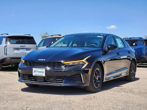 New 2026 Kia K5 LXS FWD image 4