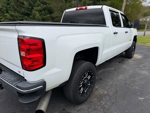 Used 2015 Chevrolet Silverado 2500 LT AWD/4WD image 16