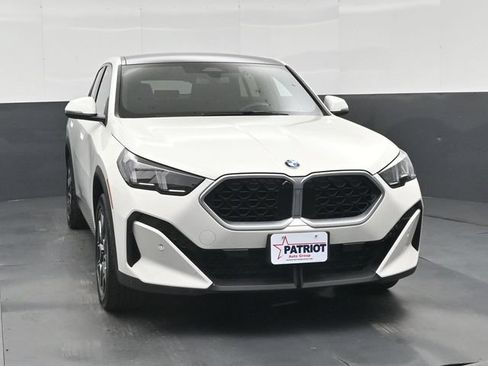 Used 2026 BMW X2 xDrive28i AWD/4WD image 34