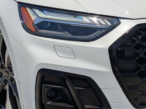 Used 2023 Audi SQ5 Prestige w/ Prestige Package AWD/4WD image 25