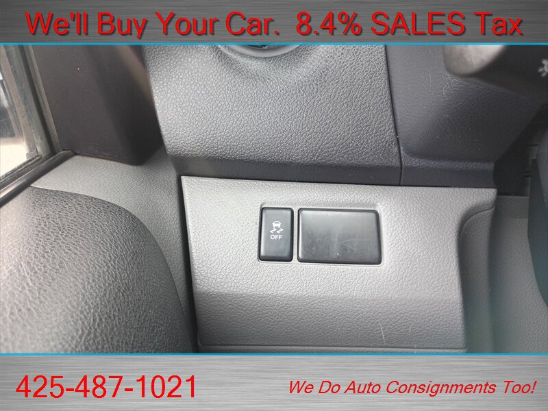 Used 2021 Nissan NV200 S FWD image 24