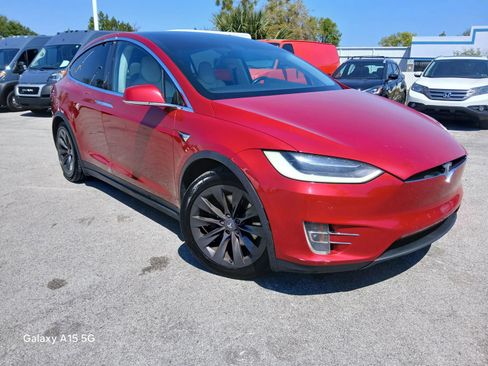 Used 2018 Tesla Model X 75D AWD/4WD image 1