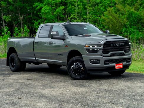 New 2026 RAM 3500 Laramie AWD/4WD image 2
