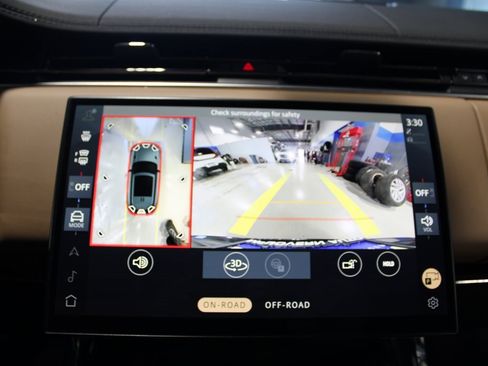 Used 2024 Land Rover Range Rover Sport SE image 26