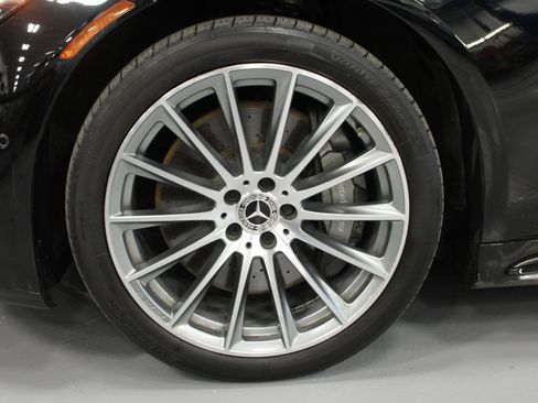 Used 2022 Mercedes-Benz S 580 4MATIC Sedan image 11