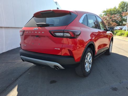 Certified 2024 Ford Escape Active w/ Tech Pack #1 AWD/4WD image 8