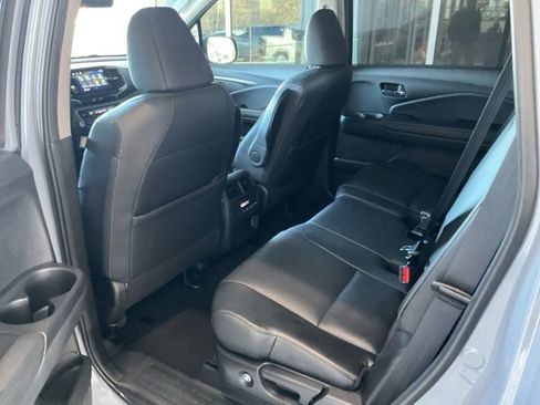 Certified 2022 Honda Pilot Special Edition image 16