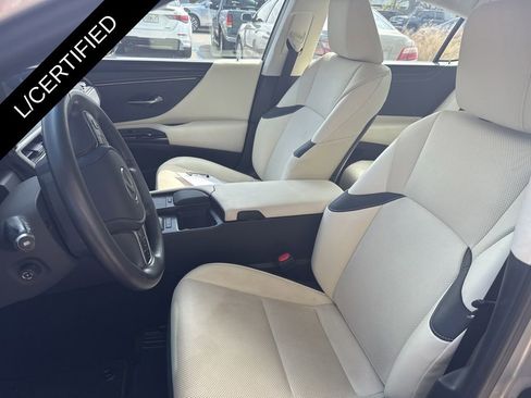 Used 2022 Lexus ES 350 w/ Premium Package image 17