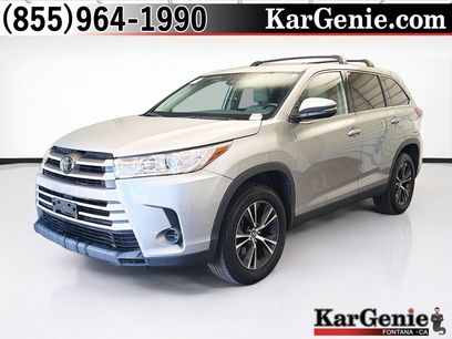Used 2019 Toyota Highlander LE