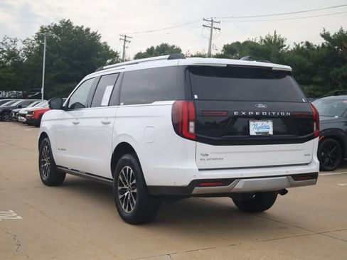 Used 2025 Ford Expedition Max Platinum AWD/4WD image 7
