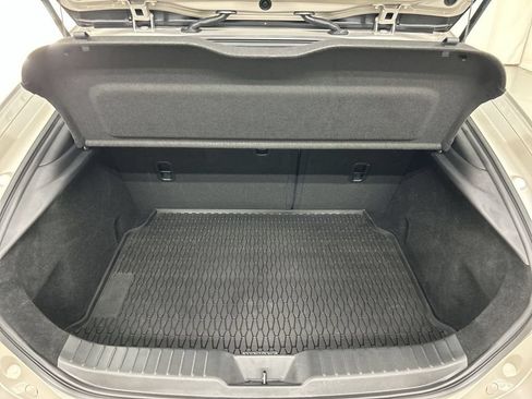 Used 2025 MAZDA MAZDA3 s FWD image 22