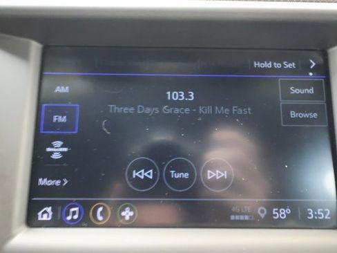 Used 2022 Chevrolet TrailBlazer RS image 15