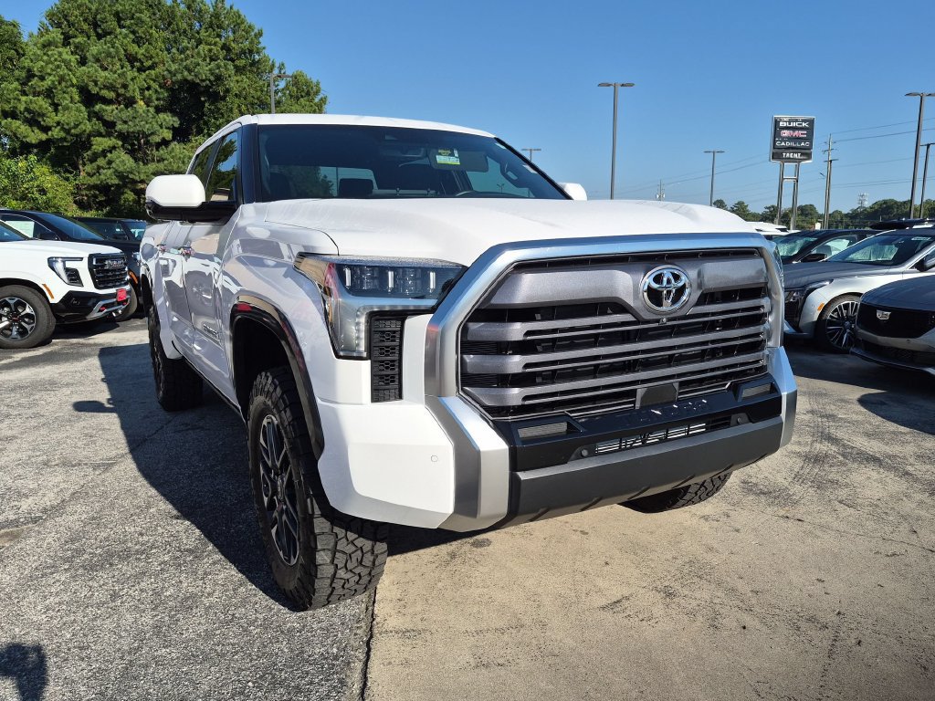 Used 2026 Toyota Tundra Limited AWD/4WD image 5