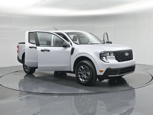 Used 2026 Ford Maverick XLT FWD image 33