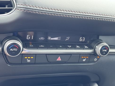 New 2026 MAZDA MAZDA3 2.5 S Sedan w/ Preferred Pkg FWD image 31