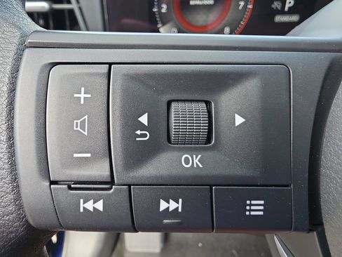 New 2026 Nissan Kicks SV w/ Cold Weather Package FWD image 32