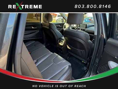 Used 2020 Hyundai Santa Fe SEL w/ Convenience + Premium Package image 19