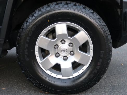 Used 2007 Toyota FJ Cruiser 4WD image 7
