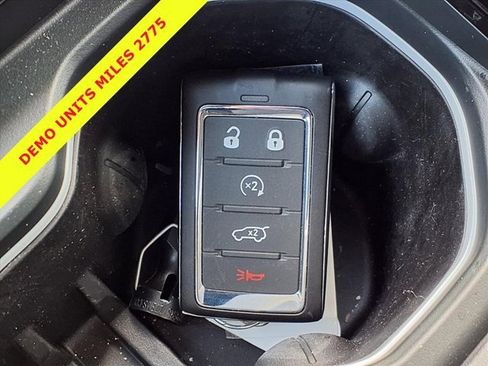 New 2025 Jeep Grand Cherokee L Summit w/ Advanced Protech Group IV image 12