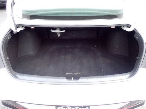 Used 2023 Hyundai Sonata SEL w/ Cargo Package image 8