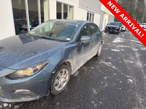 Used 2015 MAZDA MAZDA3 i Sport image 2