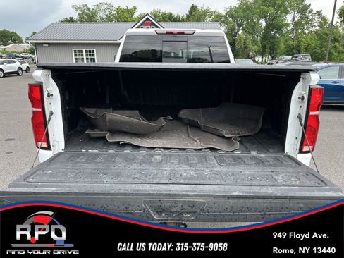 Used 2024 Chevrolet Silverado 2500 LTZ w/ LTZ Convenience Package AWD/4WD image 28